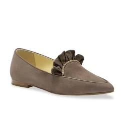 Flats-Sarah Flint Gudel